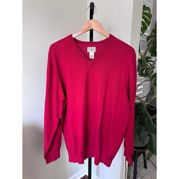 L.L. Bean Mens Red V Neck Sweater - Picture 1 of 3